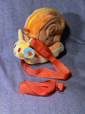 Mardeluna Arts Snurse (Snail Purse) Crossbody Bag in Yellow